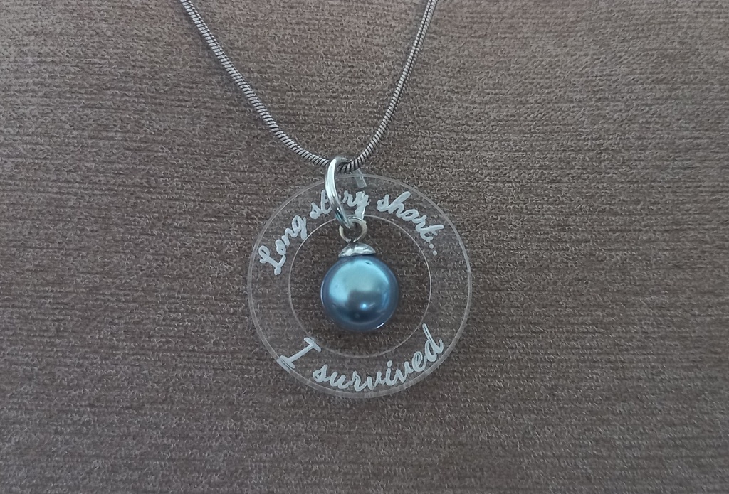 Pendentif message acrylique + perle