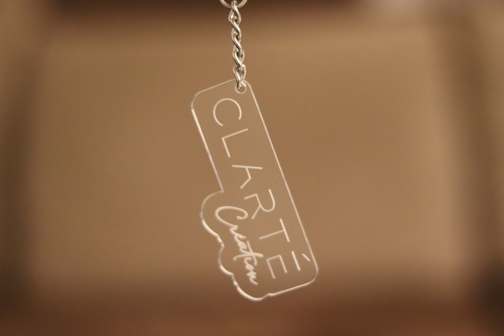 Porte-clé logo personnalisé (plexi)