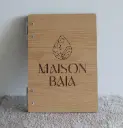 Livret A4 avec gravure personnalisée en bois