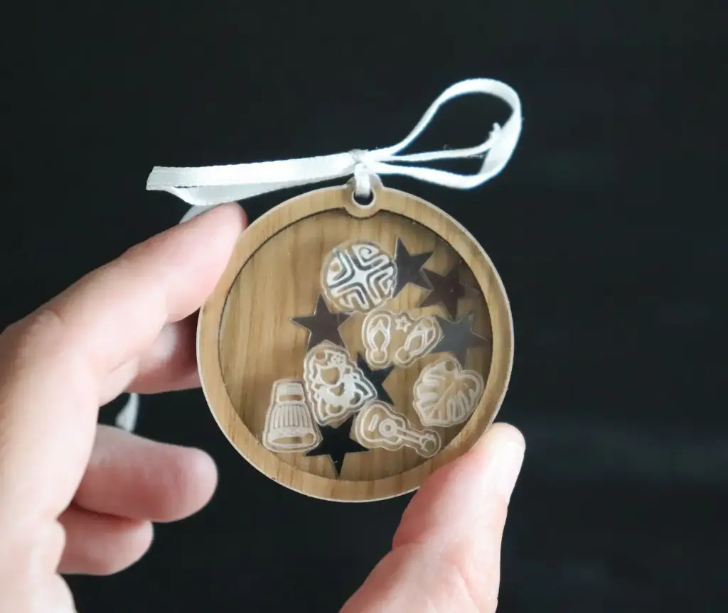 [OSPEBA001] Ornement boite "shaker" en bois & acrylique