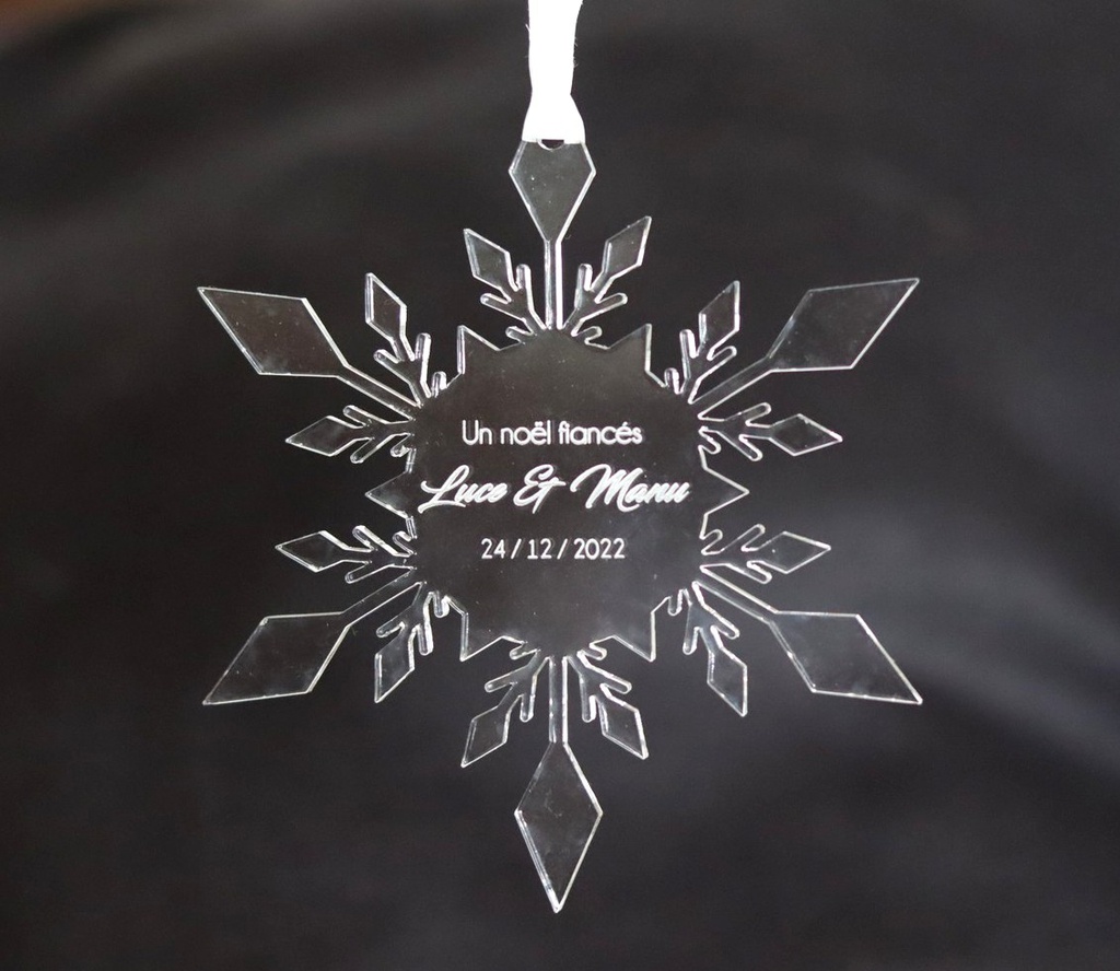 Flocon de noël acrylique personnalisé