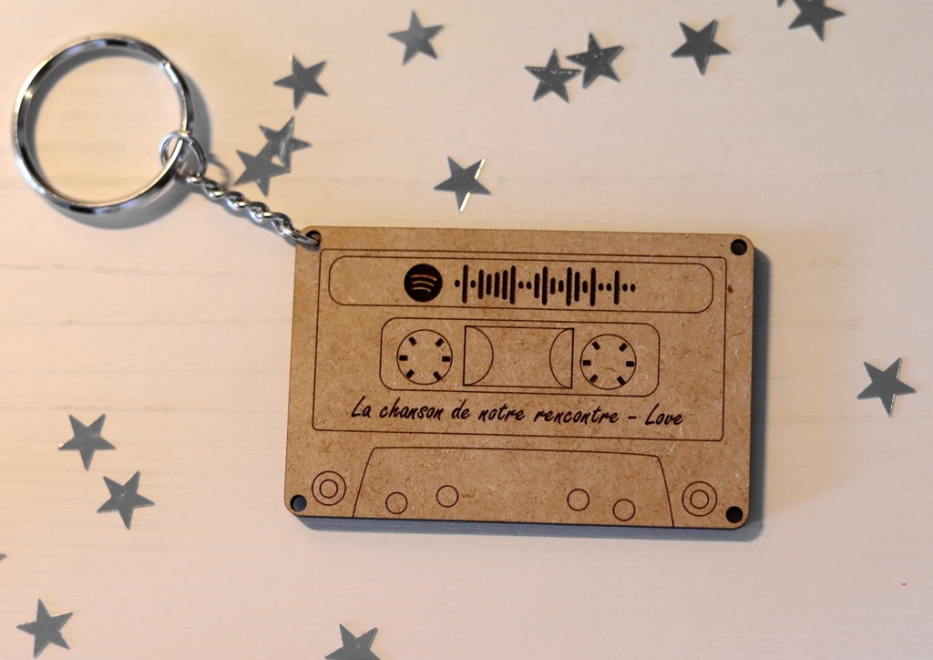 [PCBOCPE001] Porte-clés Cassette avec lien audio Spotify en bois