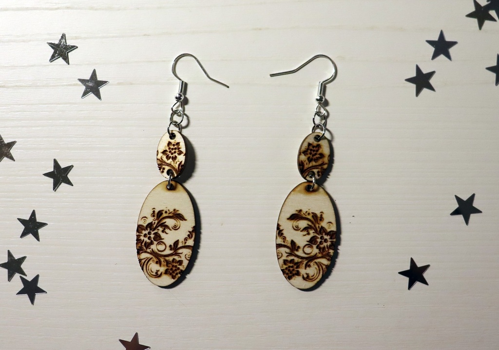 Boucles d'oreilles petite fleurs bois