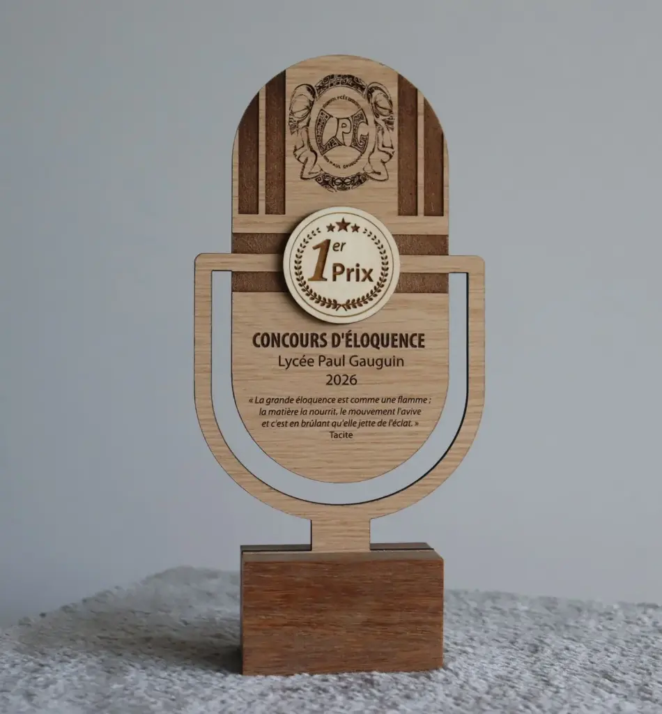 Trophée personnalisé en bois bi matière