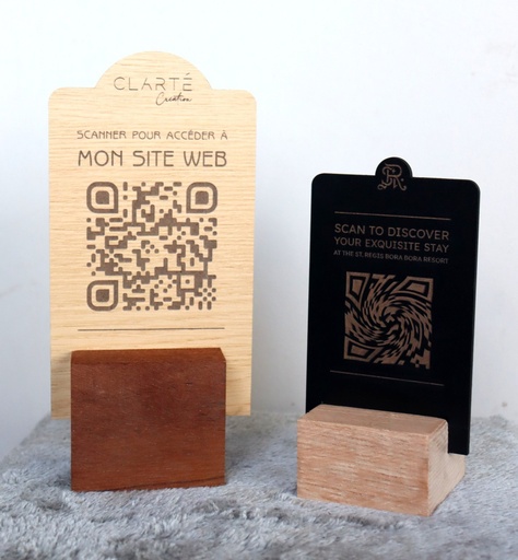 [PQRBOPE001] Présentoir avec QR code en bois