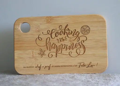 [PADPEBA001] Planche à découper en bambou personnalisée